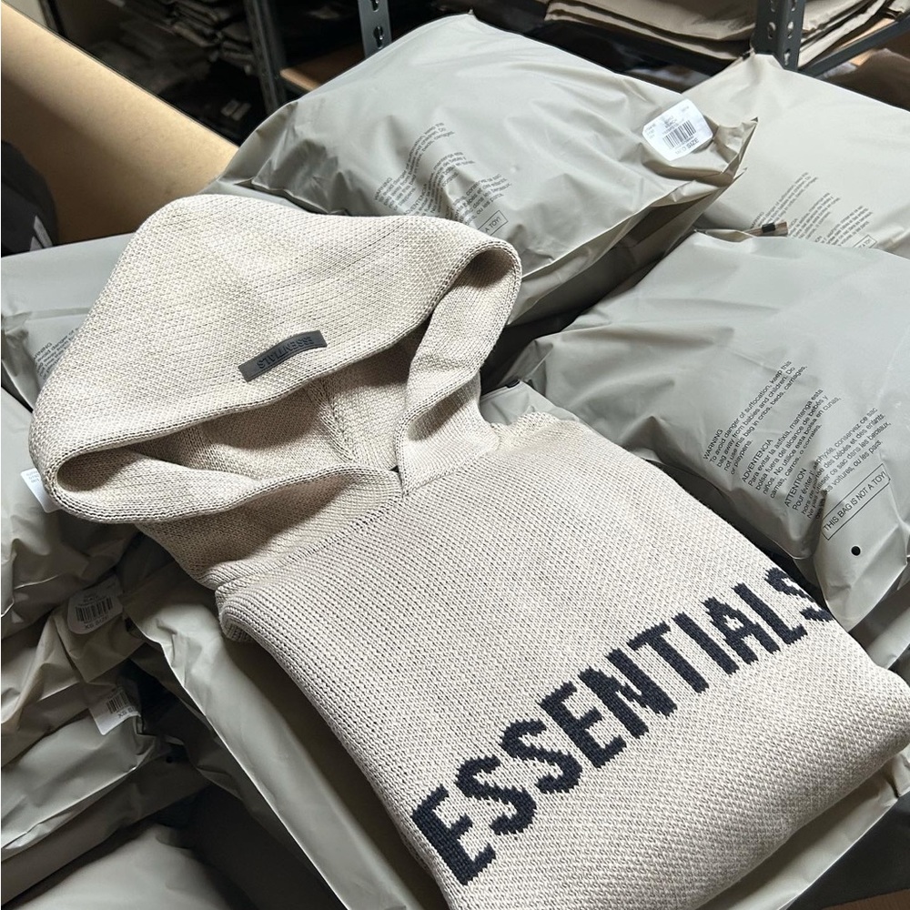 Essential fear of god knit hoodies - Picture 4 of 5